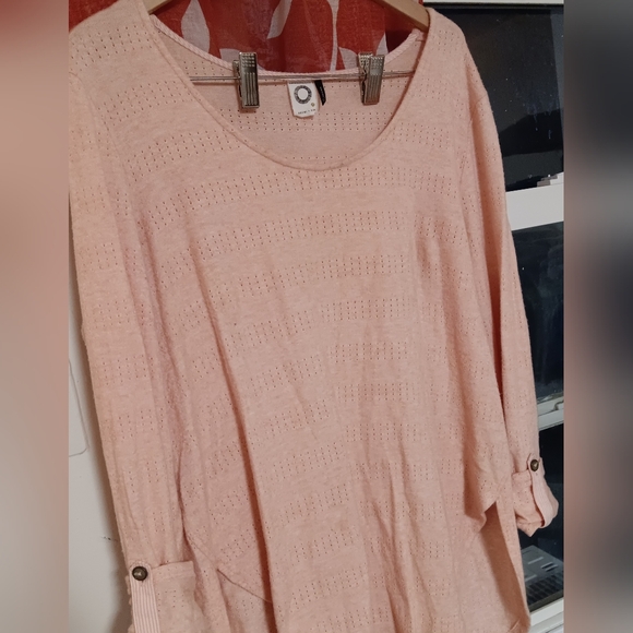 Anthropologie Warm Long Sleeve/ Sweater - Picture 5 of 7